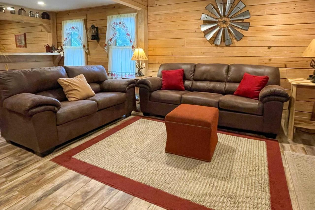 Quiet Hollister Cabin Walk To Lake Taneycomo Ngoại thất bức ảnh